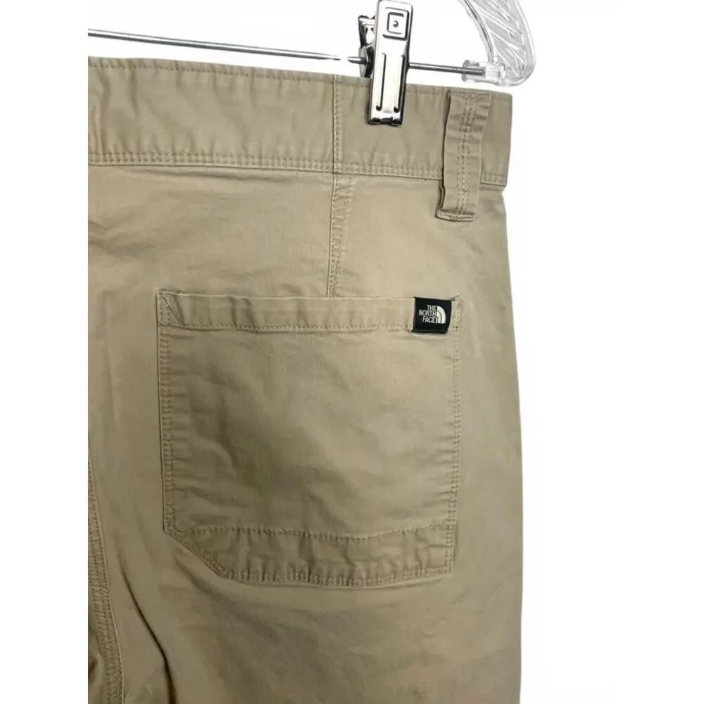 The North Face Men's Chino utility hiking Pants in Light Khaki size 32